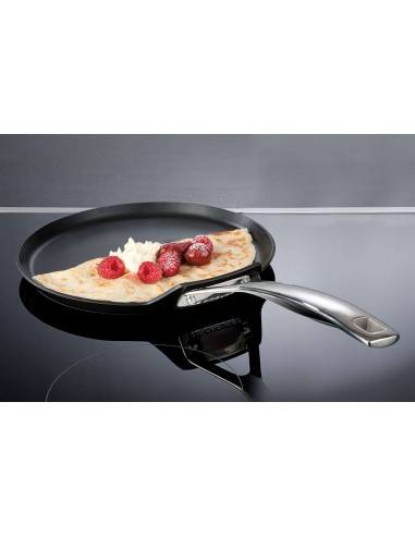 Le Creuset pancake pan/crepe pan 27cm, black