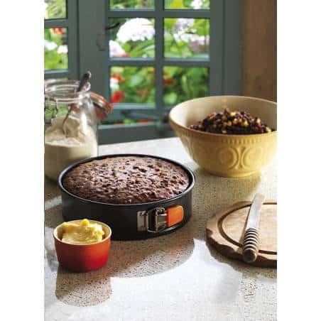 Le Creuset Toughened Antihaft-Backformen Springform Rundkuchenform - 24 cm - Mimocook