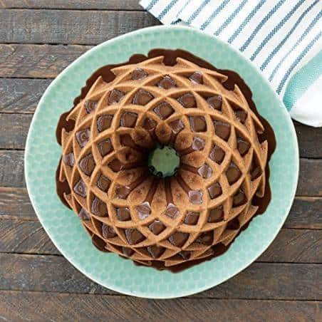 Forma Jubilee Bundt Pan da Nordic Ware - Mimocook