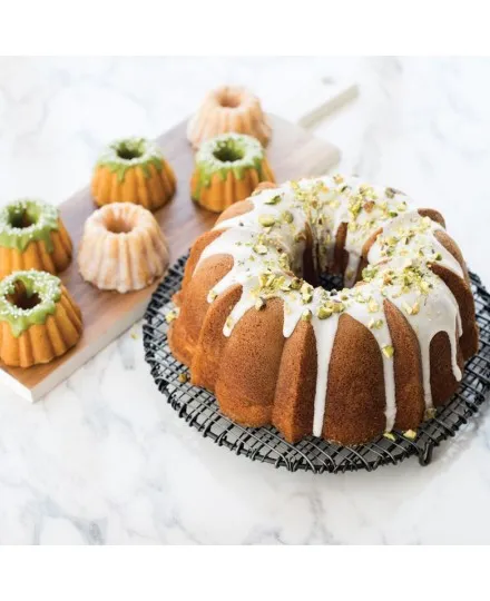 Forma Anniversary Bundt Pan da Nordic Ware - Mimocook