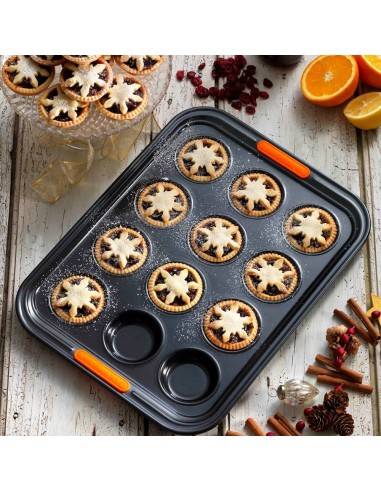 Le Creuset 12 Cup Bun Tray - Mimocook