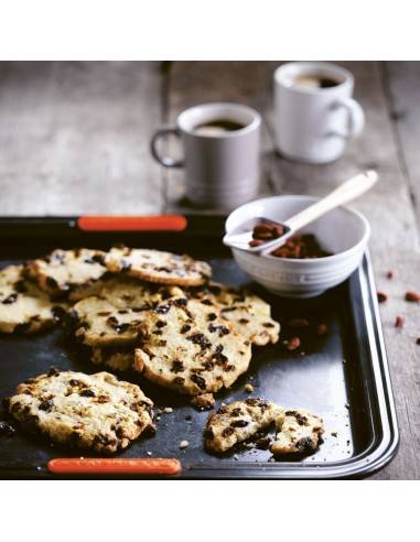 Le creuset baking tray online