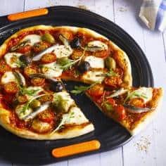 Le Creuset Toughened Non-Stick Bakeware Pizza Pan - Mimocook