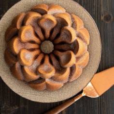 Nordic Ware Magnolia bundt Pan - Mimocook