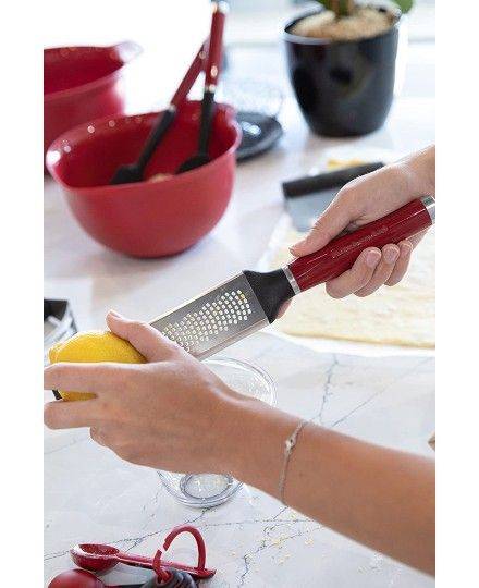 KitchenAid Geätzte Käsereibe, Edelstahl-Zwei-Wege-Schaufel-Feinreibe | KitchenAid | Mimocook