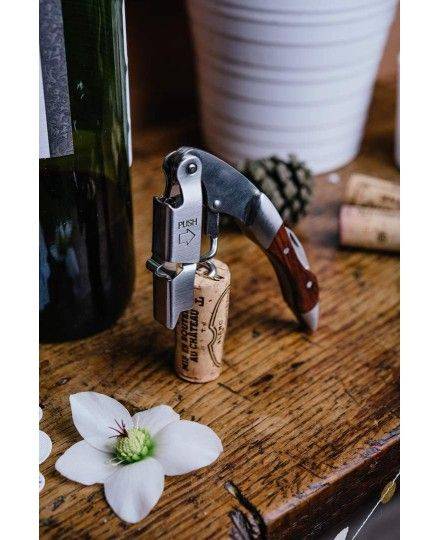 Le Creuset GS 190 Wooden Waiter's Corkscrew & Stopper | Le Creuset | Mimocook