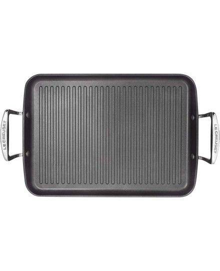 Le Creuset Toughened Non-Stick 35x25cm Ribbed Rectangular Grill | Le Creuset | Mimocook