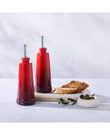 Le Creuset Stoneware Signature Oil and Vinegar Set | Le Creuset | Mimocook