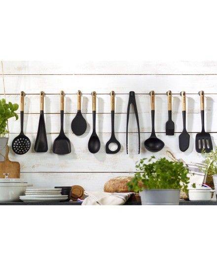 Staub 30 cm Silicone Pastry scraper | Staub | Mimocook