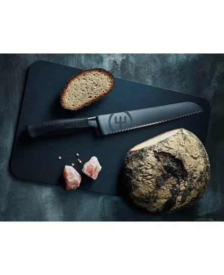Wusthof Performer 23cm double-serrated bread knife