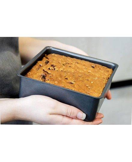 MasterClass Antihaftbeschichtete quadratische tiefe Kuchenform mit losem Boden 15 cm | Kitchen Craft | Mimocook
