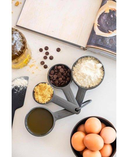 KitchenAid - Ensemble de 4 tasses à mesurer - Gris anthracite | KitchenAid | Mimocook