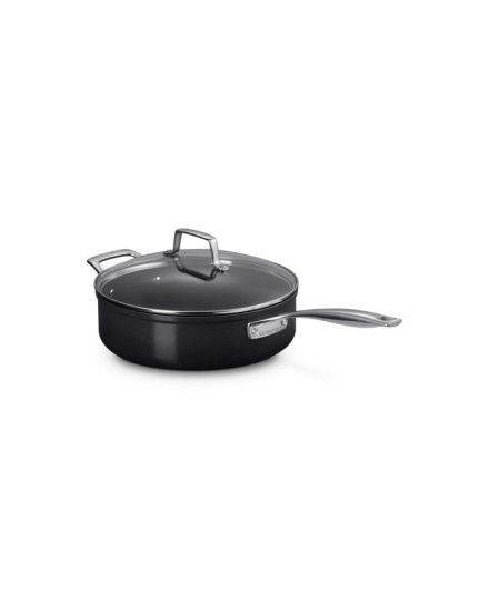 Le Creuset Essential Non-Stick Ceramic Sauté Pan | Le Creuset | Mimocook