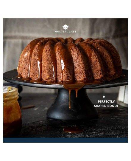 MasterClass Non-Stick Cast Aluminium Decorative Cake Tin, Swirl | Kitchen Craft | Mimocook