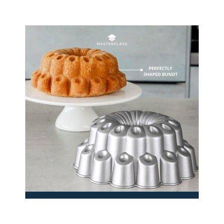 MasterClass Molde de aluminio fundido antiadherente para tartas decorativas, con pisos | Kitchen Craft | Mimocook