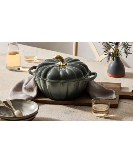 Le Creuset Ofenrot Kürbis Bräter aus Gusseisen