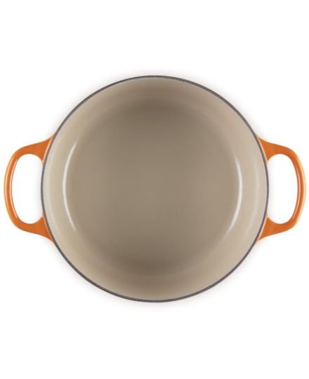 Le Creuset 24cm Runder Bräter mit schwarzer Innenemaille aus Gusseisen