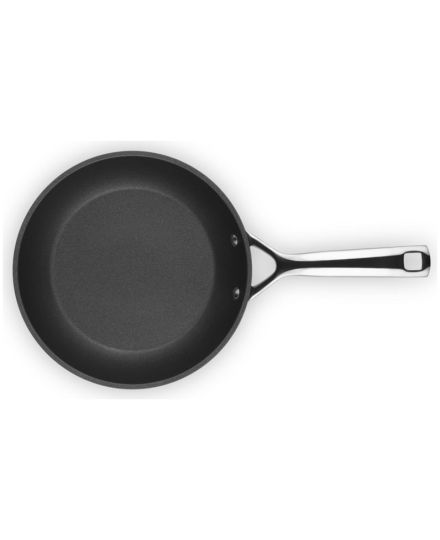 Le Creuset Toughened Non-Stick Shallow Frying Pan | Le Creuset | Mimocook