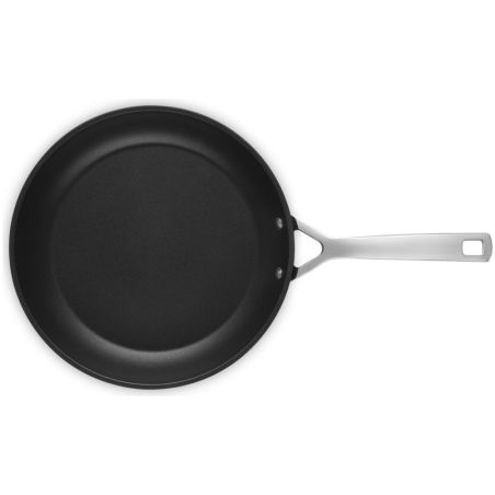 Le Creuset Toughened Non-Stick Shallow Frying Pan | Le Creuset | Mimocook