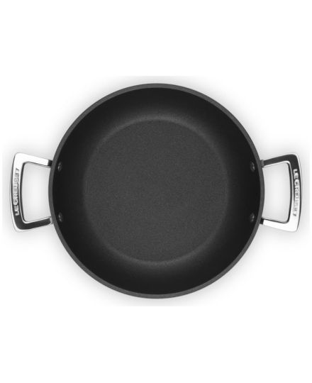Le Creuset Toughened Non-Stick Shallow Casserole | Le Creuset | Mimocook
