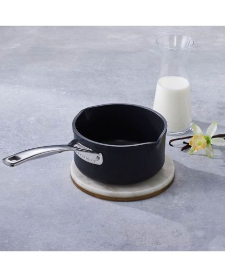 Casserole Anti-Adhérente Les Forgées avec 2 becs Verseurs 16cm Le Creuset