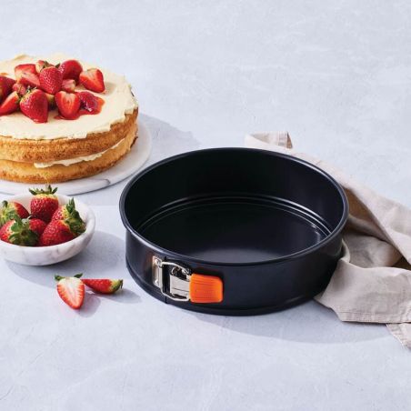 Moule à manqué avec fond amovible Le Creuset