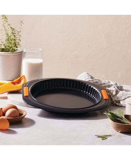 Le Creuset Toughened Non-Stick Bakeware Quiche Tin | Le Creuset | Mimocook