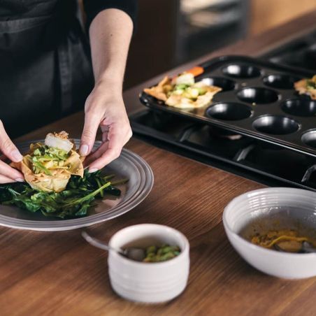 Le Creuset 12 Brownie Tray | Le Creuset | Mimocook