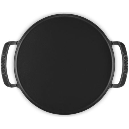 Le Creuset Satin Black Cast Iron BBQ Outdoor Round Pizza Pan 35 cm | Le Creuset | Mimocook