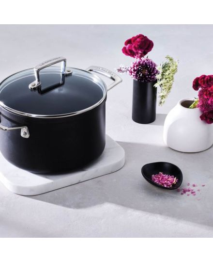 Le Creuset Caçarola Alta de Alumínio Antiaderente com Tampa de Vidro | Le Creuset | Mimocook