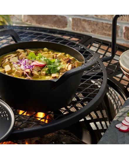 Le Creuset Cast Iron BBQ Outdoor Round Casserole 25 cm | Le Creuset | Mimocook