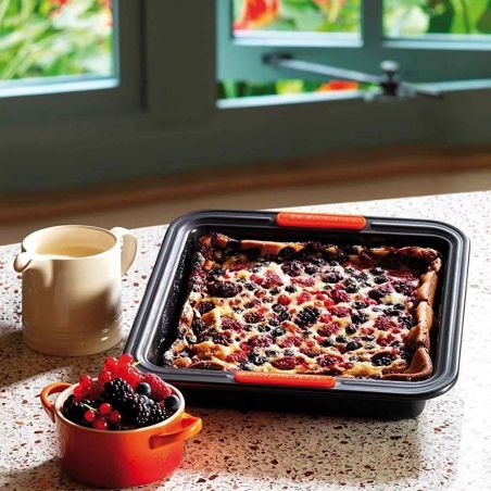 Le Creuset Molde Cuadrado para Bizcocho Antiadherente 23 cm | Le Creuset | Mimocook