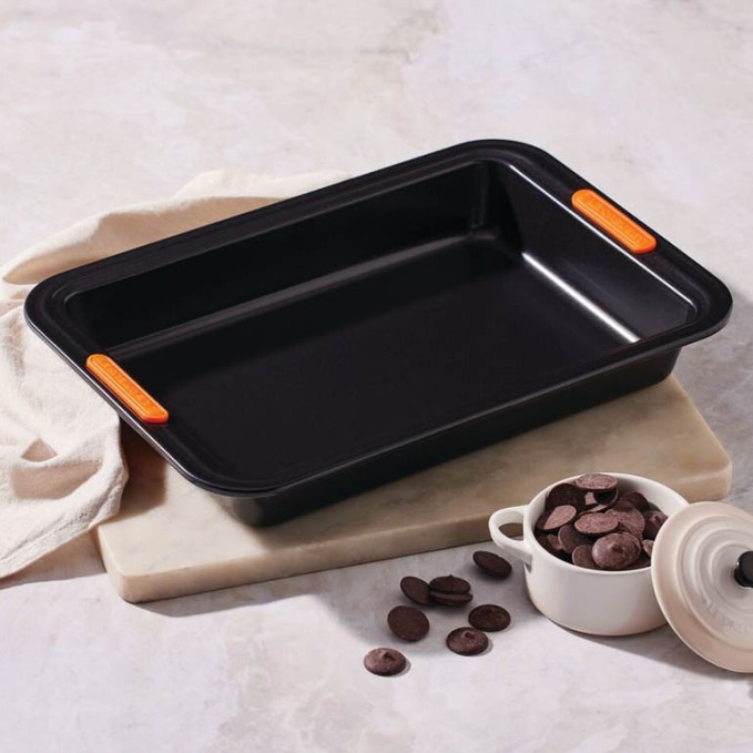 Le Creuset Forma Retangular para Bolos Antiaderente