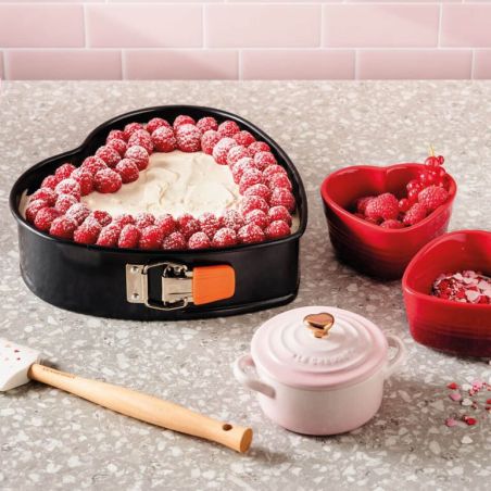 Le Creuset Heart Springform Tin 25 cm | Le Creuset | Mimocook
