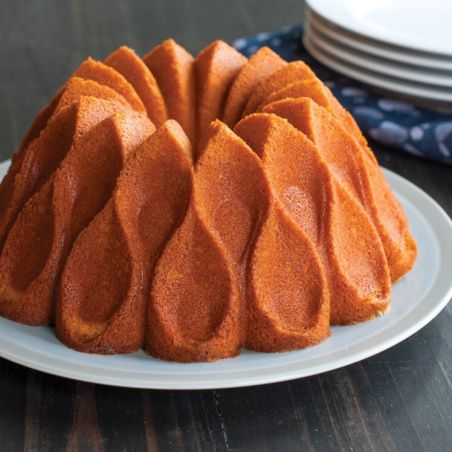 Nordic Ware Crown Bundt Pan | Nordic Ware | Mimocook