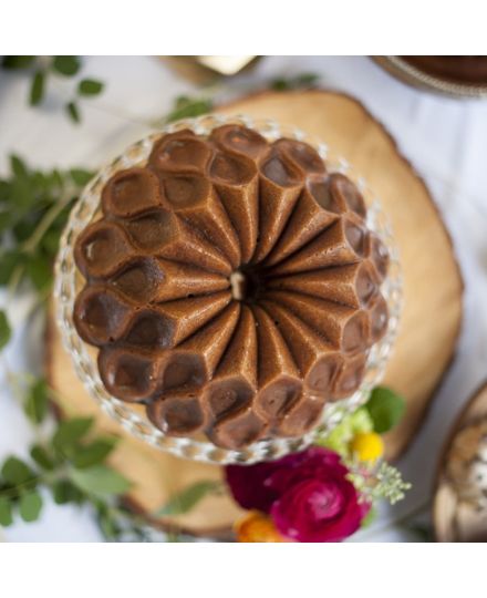 Nordic Ware Crown Bundt Pan | Nordic Ware | Mimocook