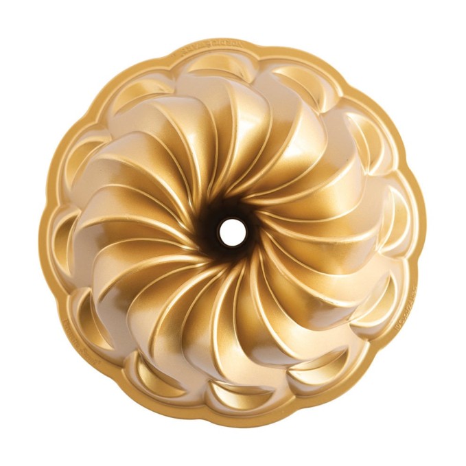 Nordic Ware Pirouette Bundt Pan | Nordic Ware | Mimocook