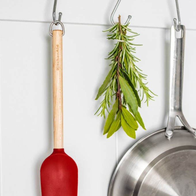 KitchenAid Birchwood Spoon Spatula with Silicone Head - Empire Red | KitchenAid | Mimocook