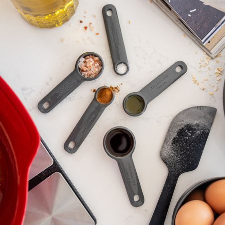 KitchenAid Set de 5 Cuillères Doseuses Gris Charcoal | KitchenAid | Mimocook