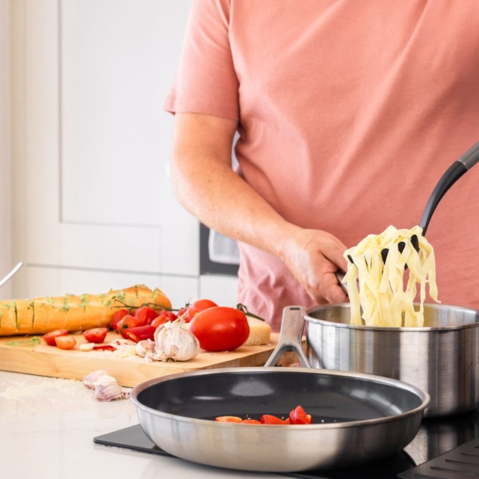 KitchenAid Pasta Server Charcoal Grey 34 cm | KitchenAid | Mimocook