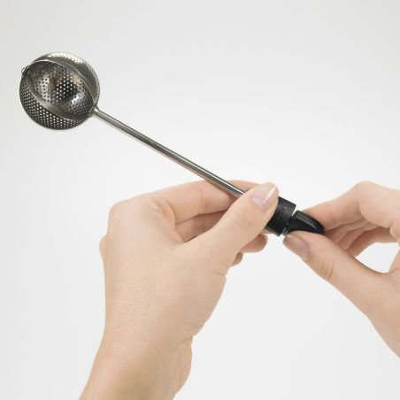 OXO Brew Twisting Tea Ball | OXO | Mimocook