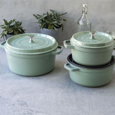 Staub Runde Cocotte aus Emailliertem Gusseisen 28cm | Staub | Mimocook
