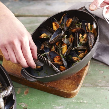 Staub Mussel Pot in Enamelled Cast Iron 25cm | Staub | Mimocook