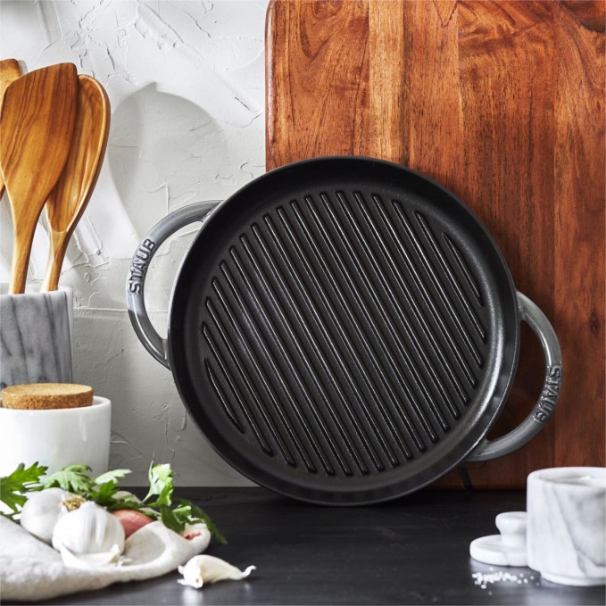 Staub Round Grill Pan in Enamelled Cast Iron 26cm | Staub | Mimocook