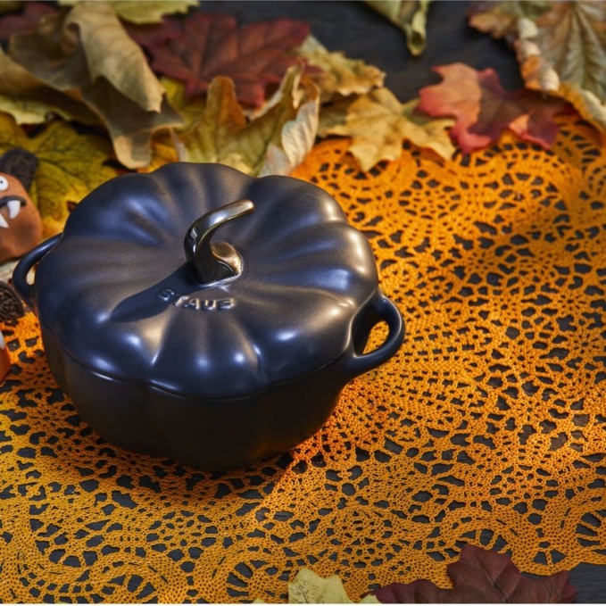 Staub Kuerbis-Cocotte aus Keramik Schwarz | Staub | Mimocook