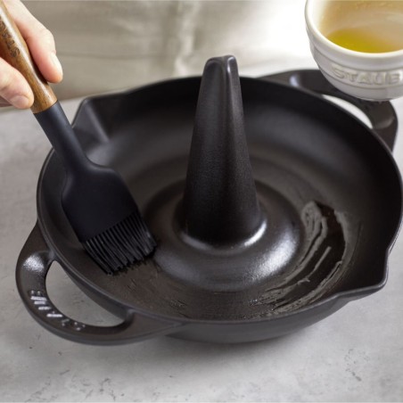 Staub Pastry Brush in Wood and Silicone 22cm | Staub | Mimocook