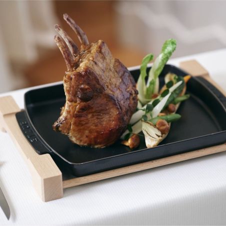 Staub Assiette 33 cm x 22 cm en Fonte | Staub | Mimocook