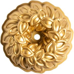 Nordic Ware Forma Laurel Wreath Bundt
