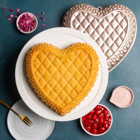 Nordic Ware Forma Quilted Heart Cake Pan