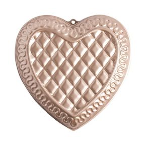 Nordic Ware Forma Quilted Heart Cake Pan